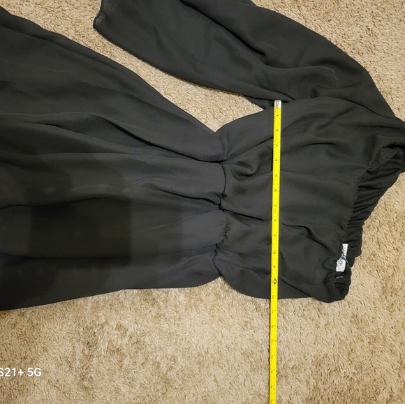 Off the Shoulder Top by TRAMP size L - Picture 5 of 8